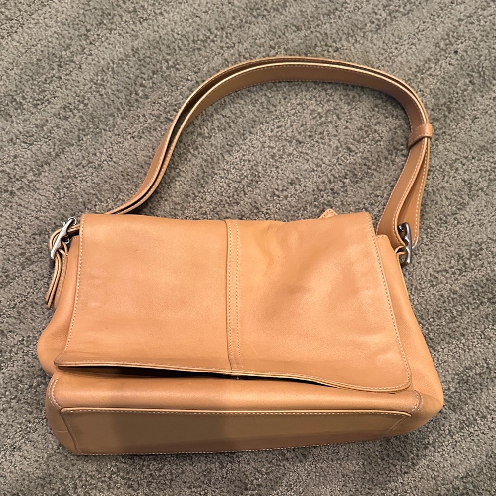 Vintage Coach Tan Shoulder Bag